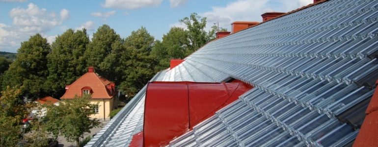 استفاده از کاشی های سقف شیبدار برای جذب انرژی خورشید